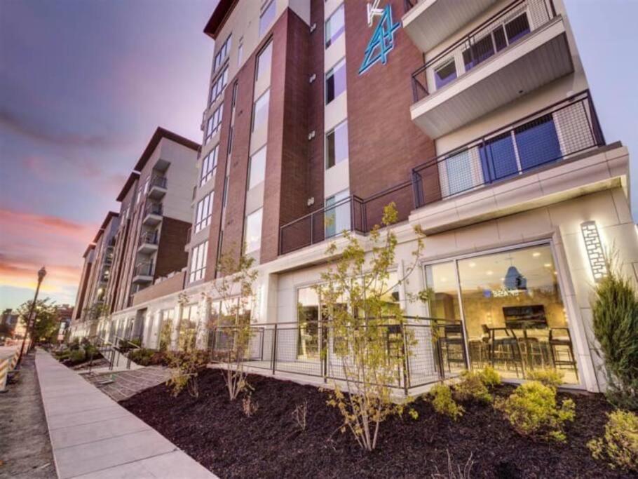 Апартаменты Luxurious Retreat In Slc Солт-Лейк-Сити Экстерьер фото