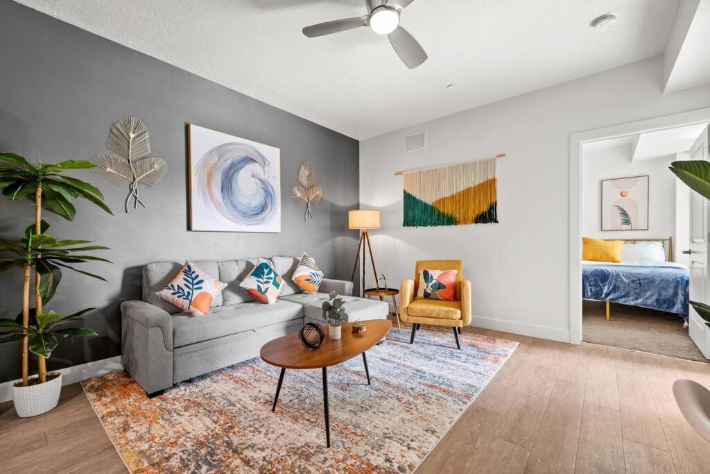 Апартаменты Luxurious Retreat In Slc Солт-Лейк-Сити Экстерьер фото