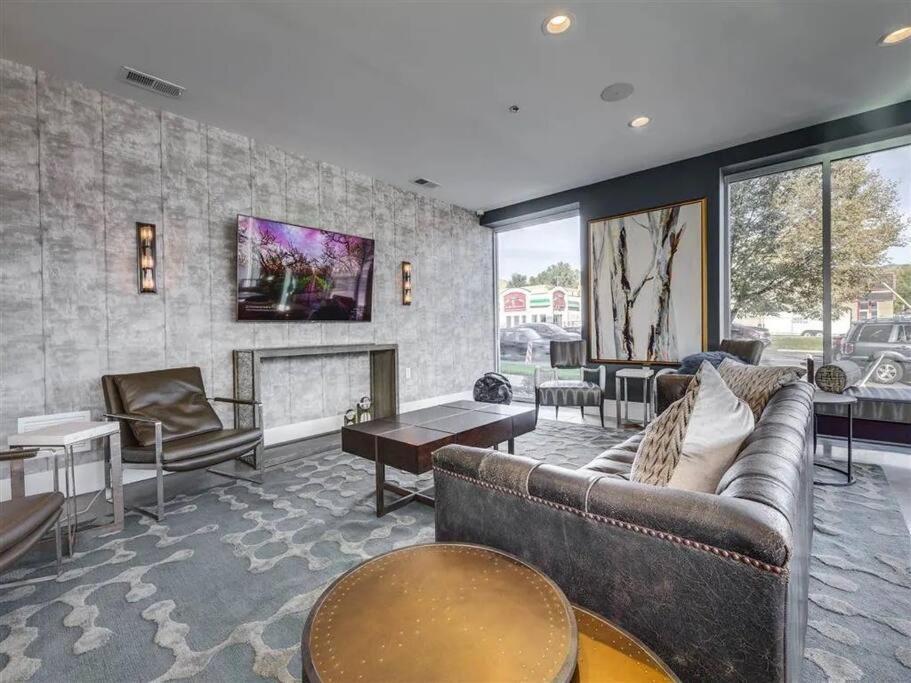 Апартаменты Luxurious Retreat In Slc Солт-Лейк-Сити Экстерьер фото