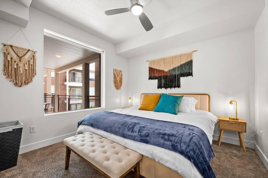 Апартаменты Luxurious Retreat In Slc Солт-Лейк-Сити Экстерьер фото