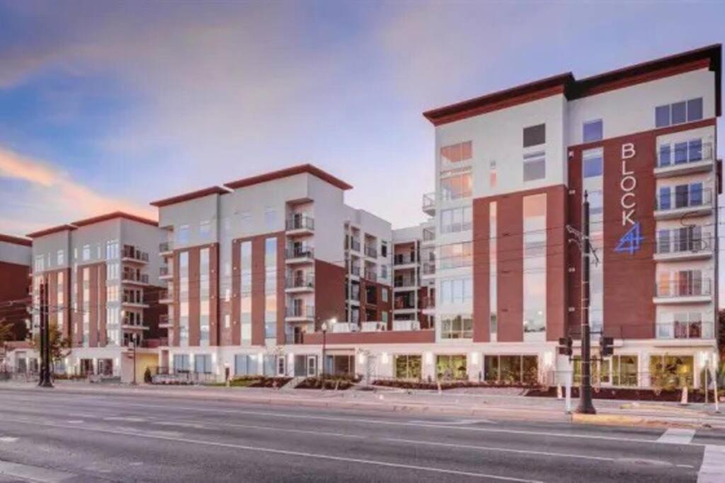 Апартаменты Luxurious Retreat In Slc Солт-Лейк-Сити Экстерьер фото
