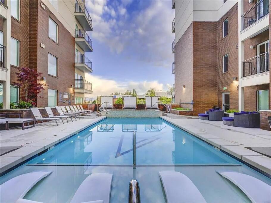Апартаменты Luxurious Retreat In Slc Солт-Лейк-Сити Экстерьер фото